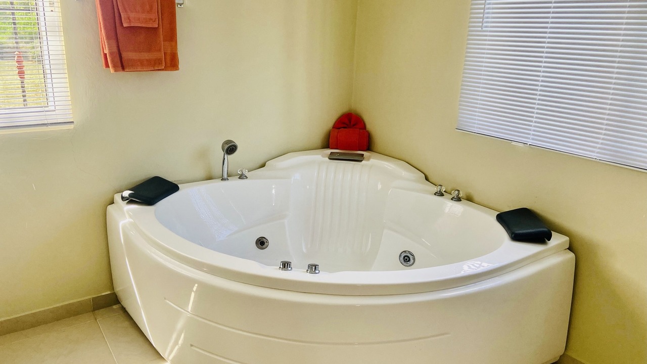 Photo of Bathroom in Costambar