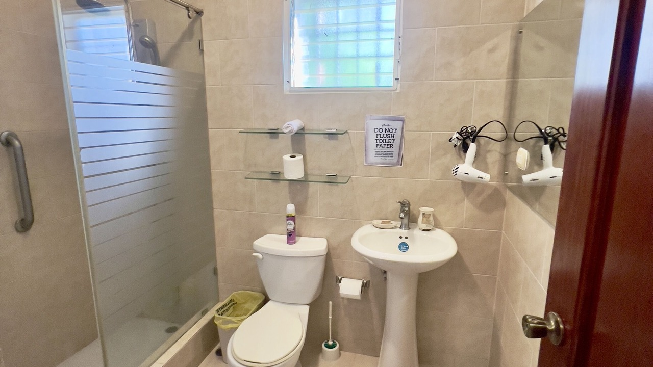 Photo of Bathroom in Costambar