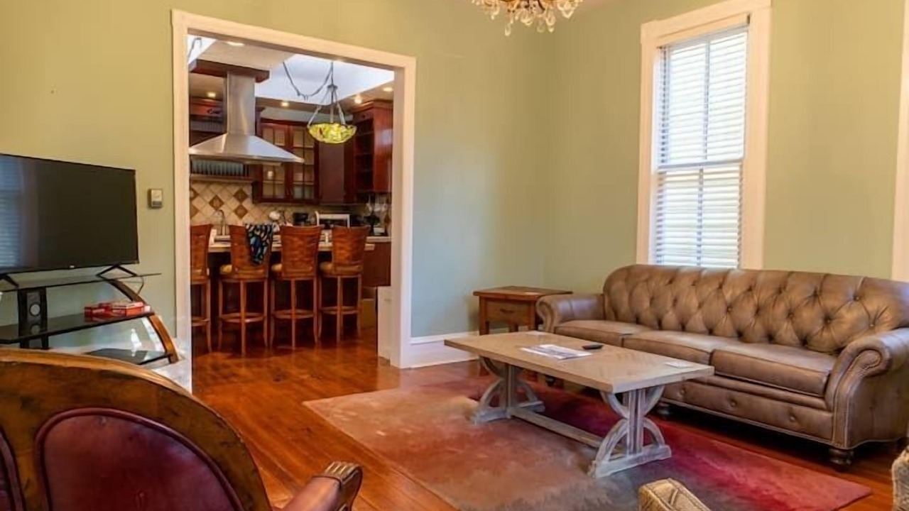 Photo of Bedroom in Eureka Springs Historic District