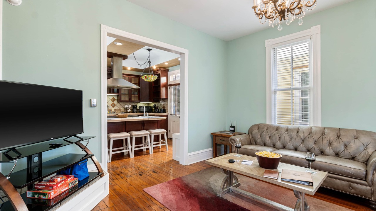 Photo of Livingroom in Eureka Springs Historic District