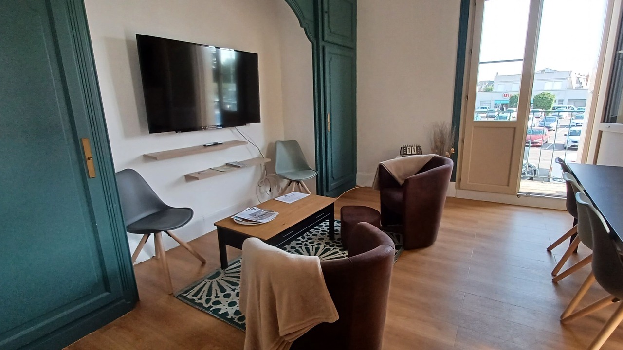 Photo of Others in Thouars