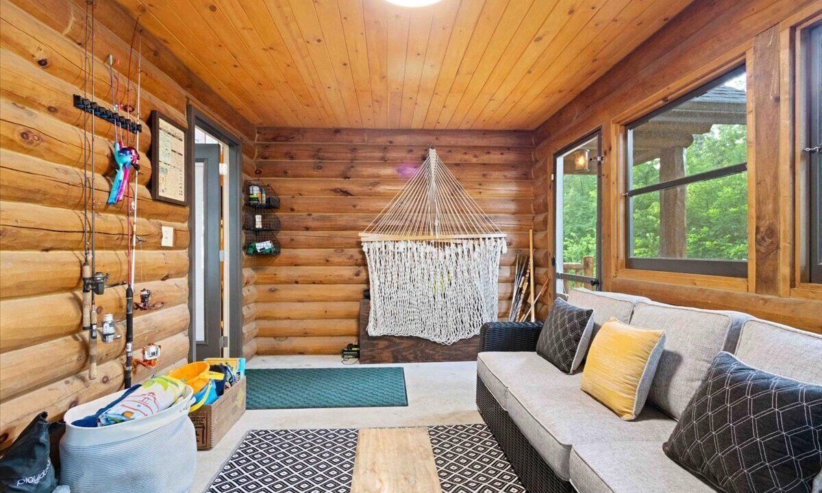 Photo of Livingroom in Big Bay