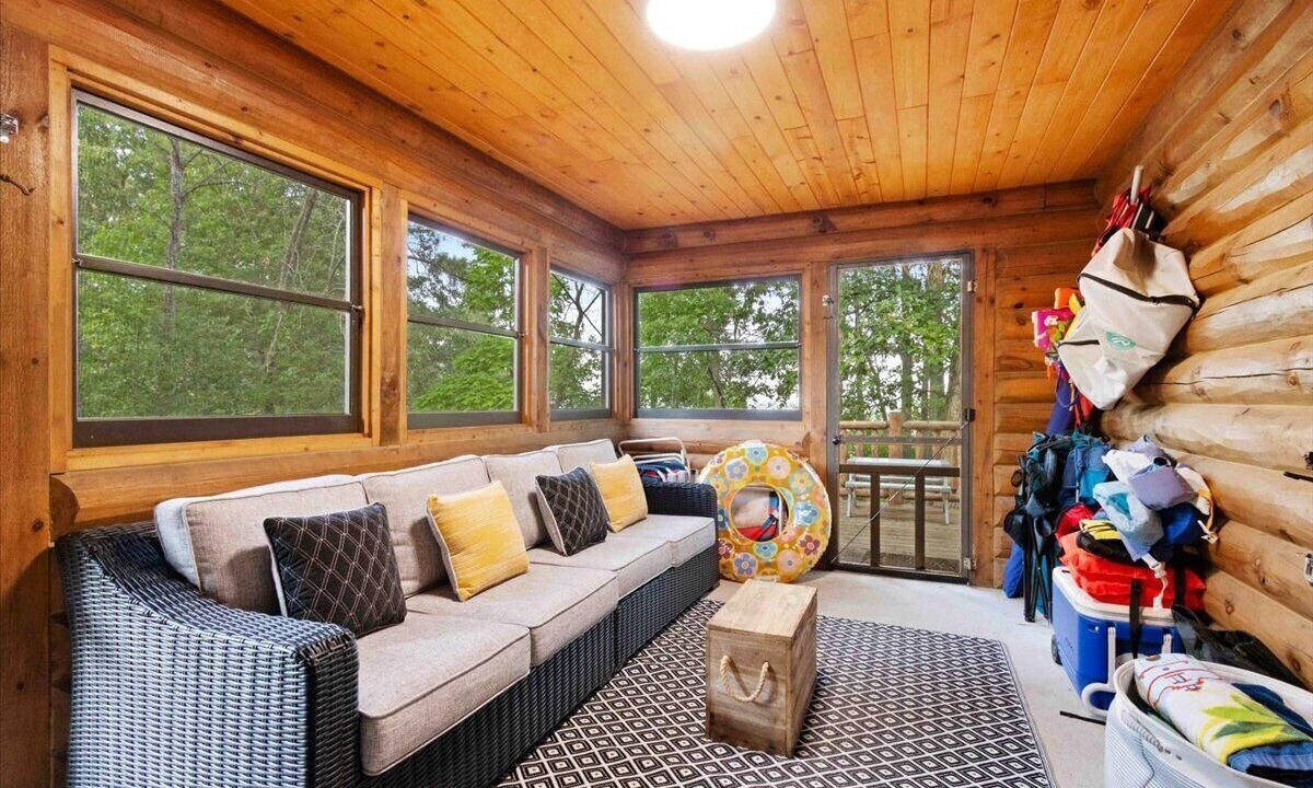 Photo of Livingroom in Big Bay