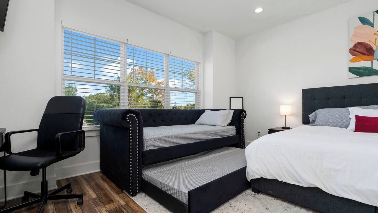 Photo of Bedroom in Northside