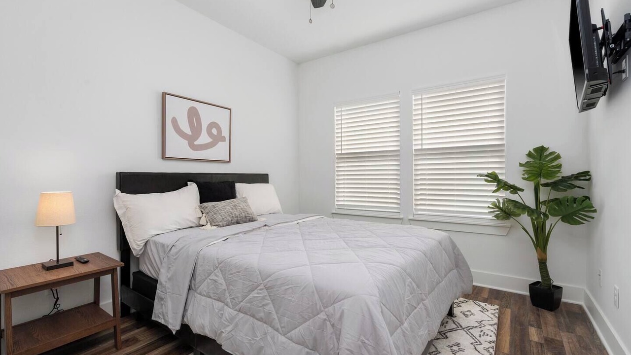 Photo of Bedroom in Northside