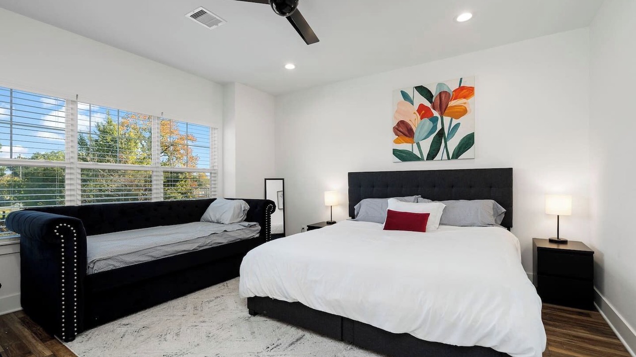 Photo of Bedroom in Northside