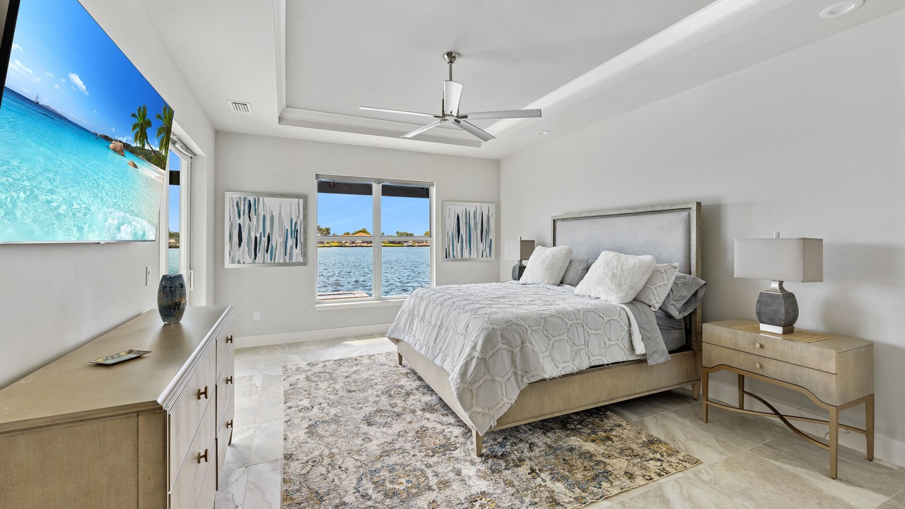 Photo of Bedroom in Eight Lakes