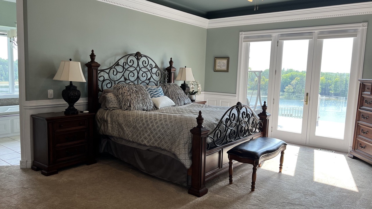 Photo of Bedroom in Herron