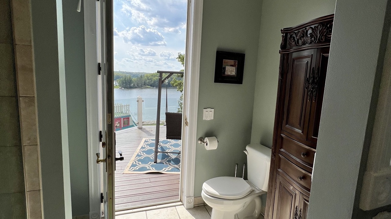 Photo of Bathroom in Herron