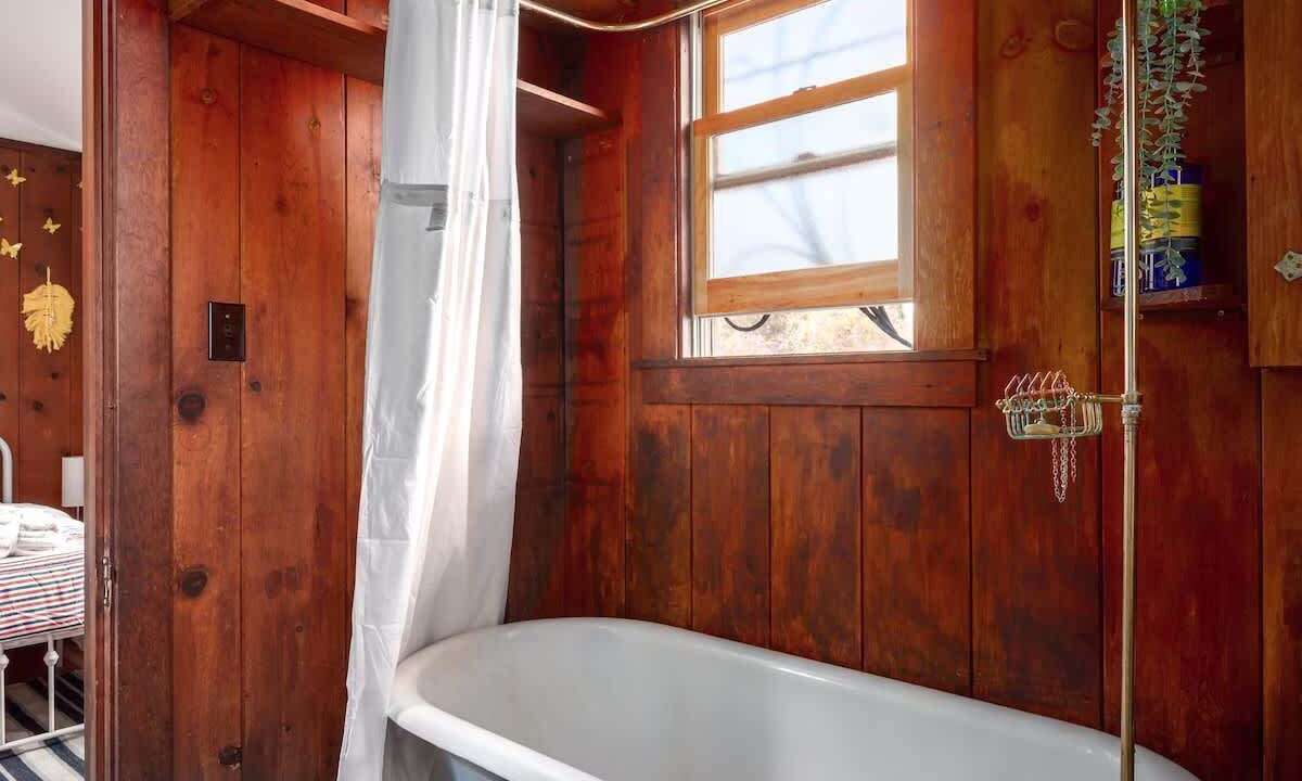 Photo of Bathroom in Downtown Berkeley