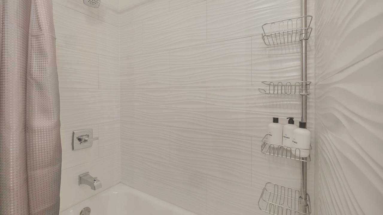 Photo of Bathroom in Newburgh