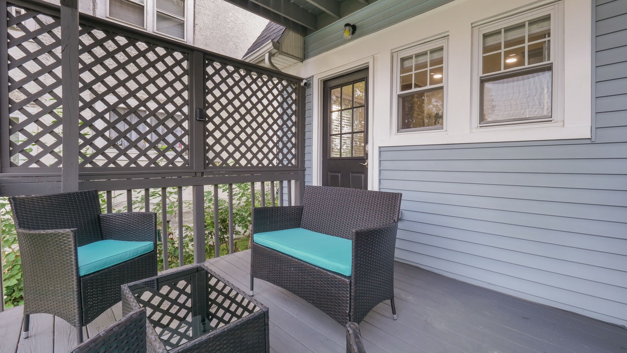 Photo of Patio Balcony in Newburgh