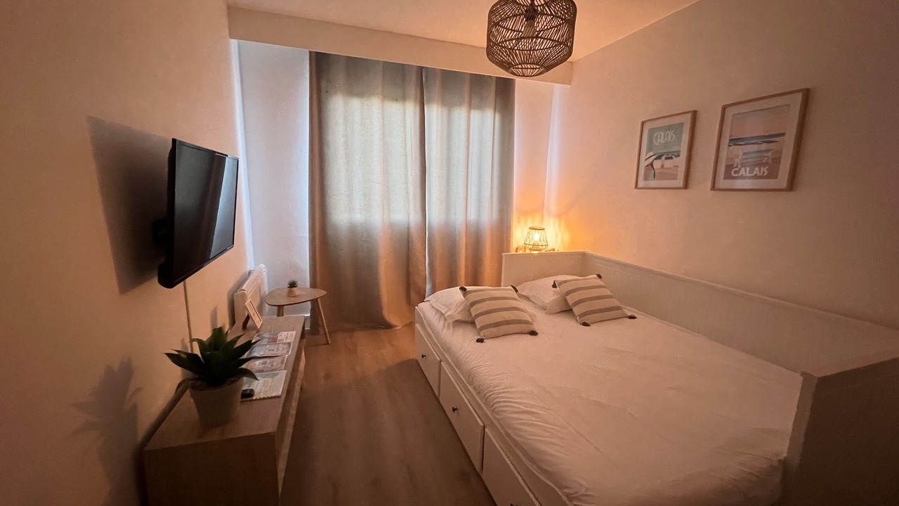 Photo of Bedroom in Port