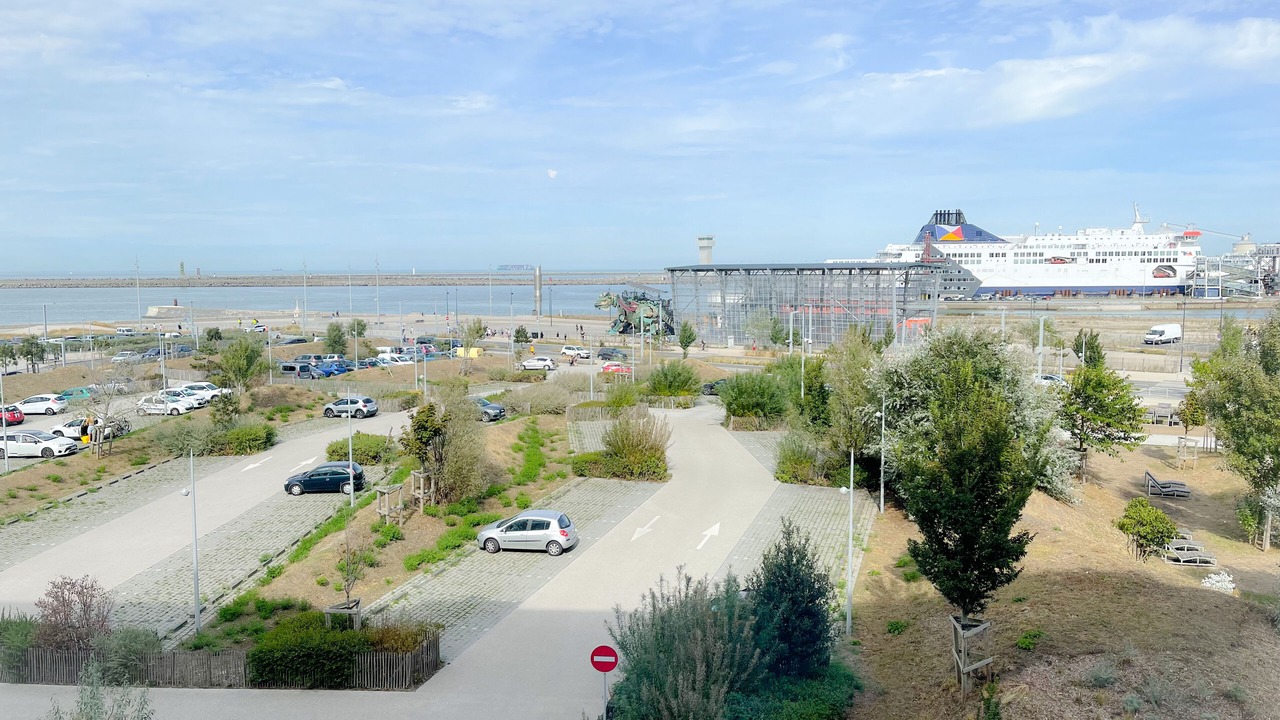 Photo of Others in Port