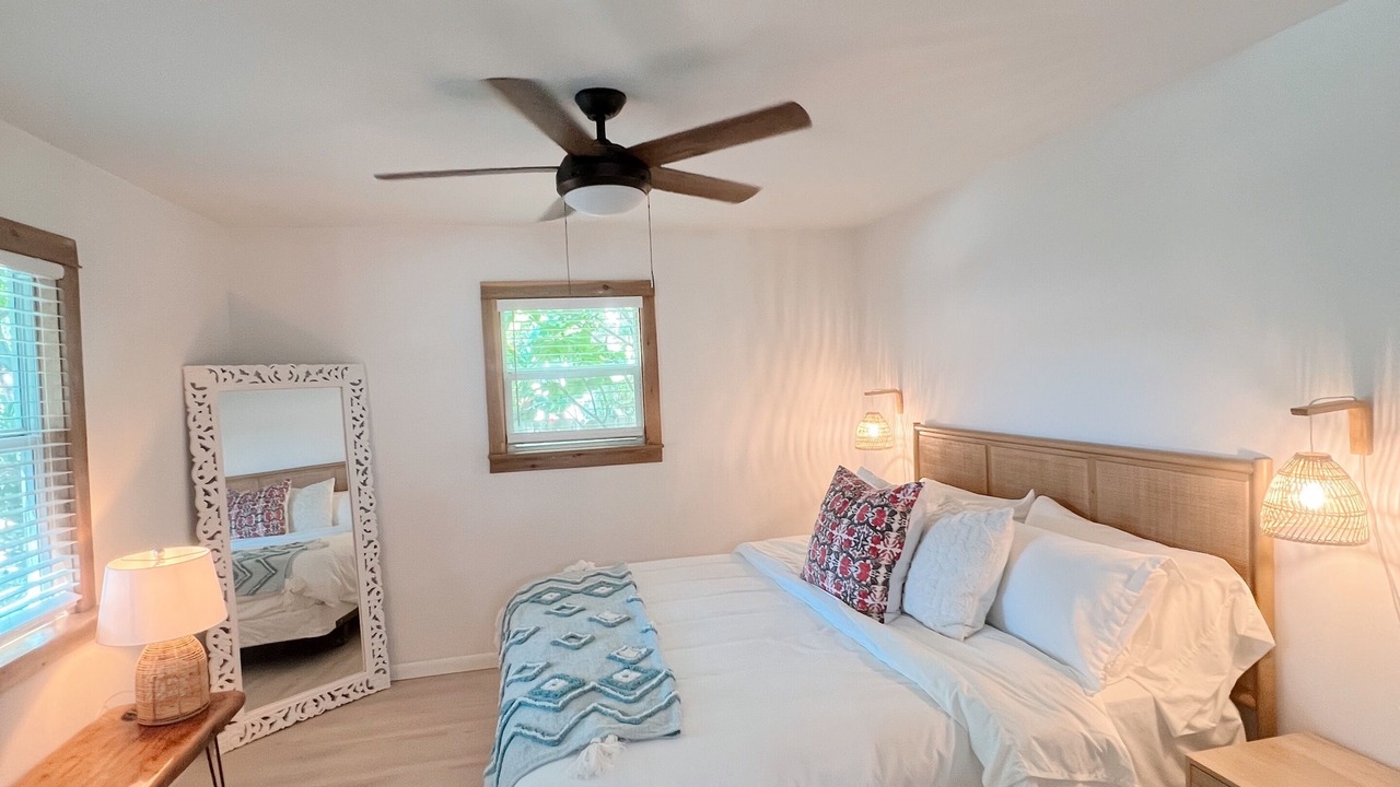 Photo of Bedroom in Briny Breezes