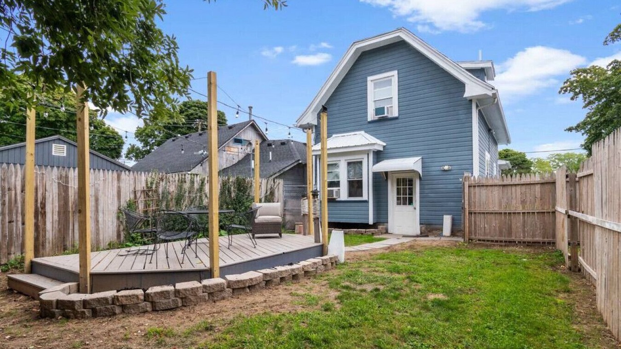 Photo of Outdoor in Sea Breeze