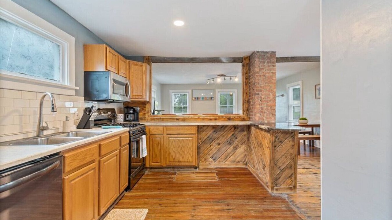 Photo of Kitchen in Sea Breeze