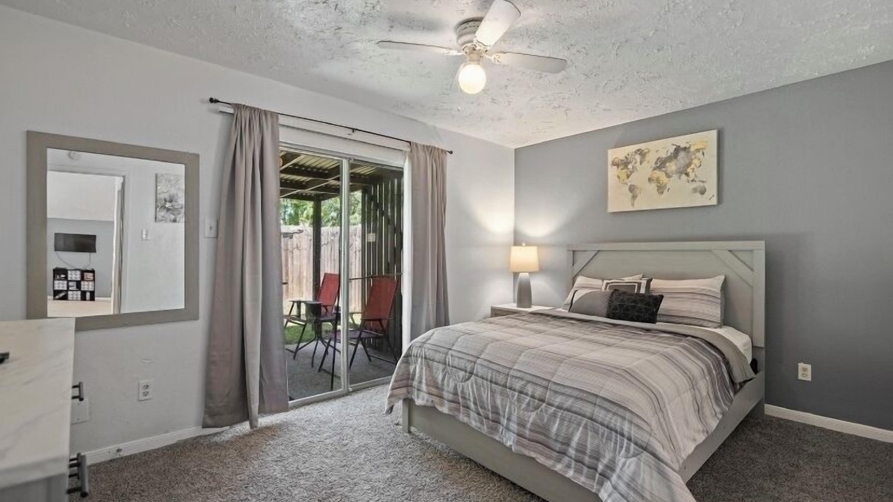 Photo of Bedroom in Spring