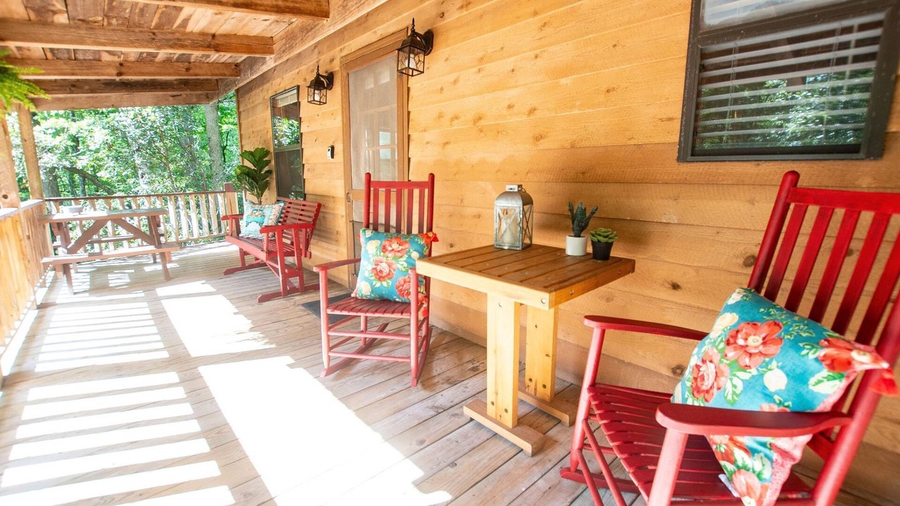 Photo of Outdoor in Clarkesville