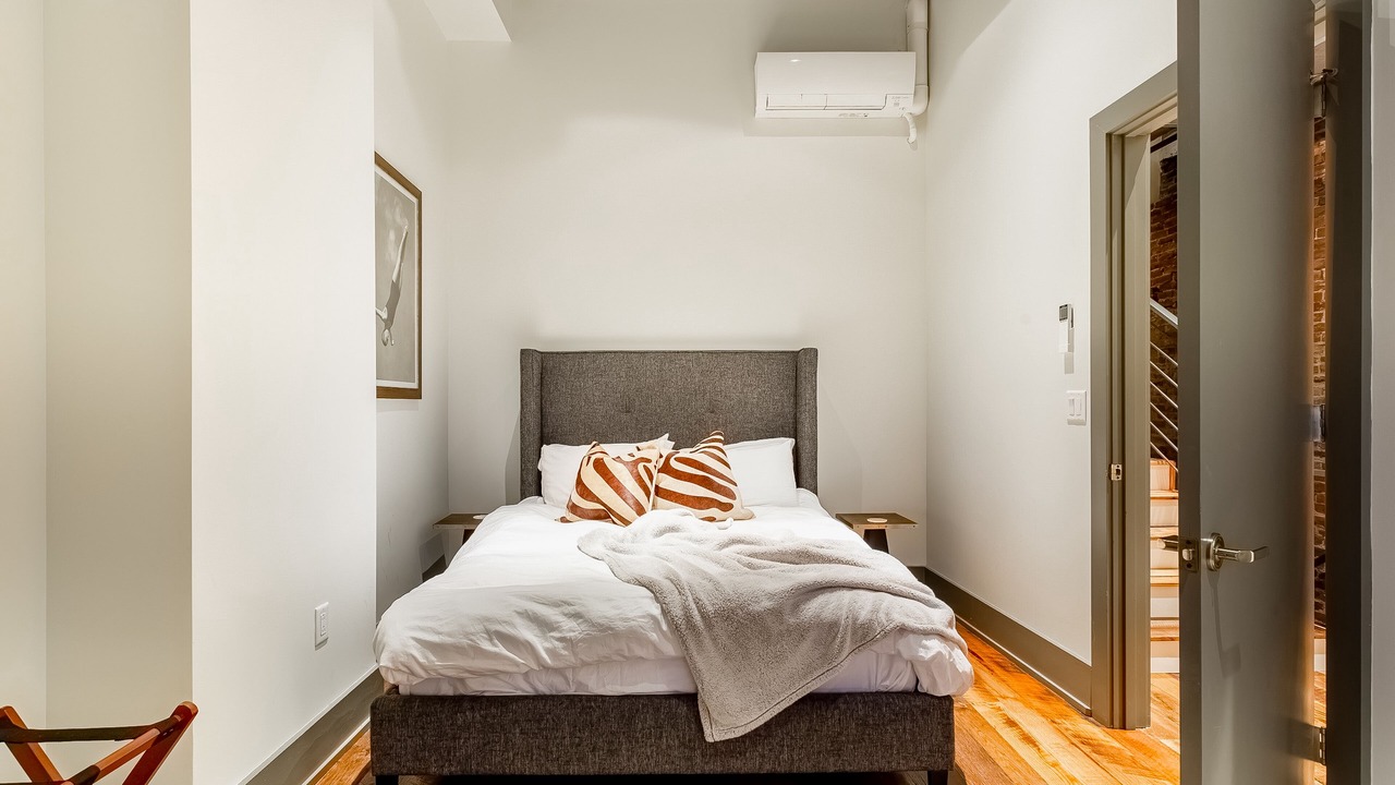 Photo of Bedroom in Arts District