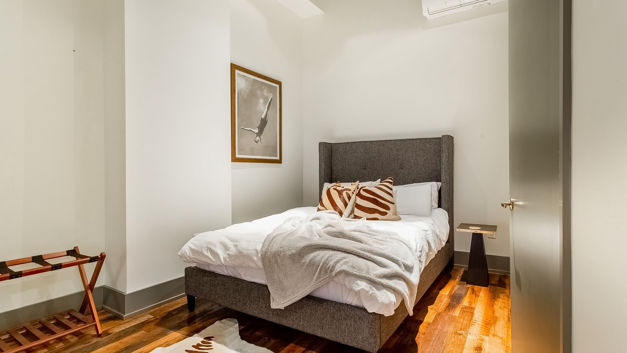 Photo of Bedroom in Arts District