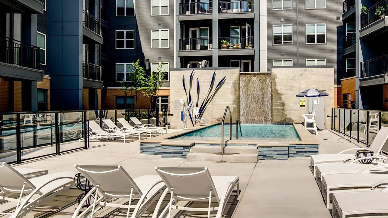 Photo of Outdoor in Jefferson Manor