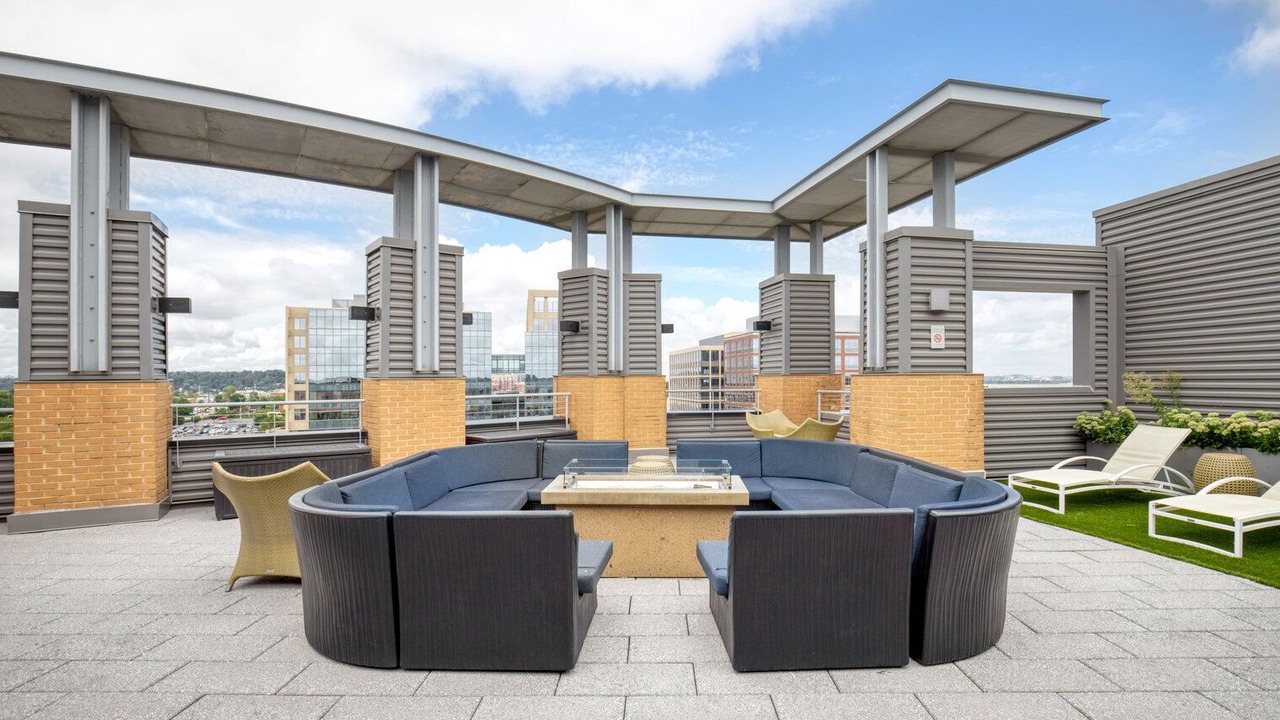 Photo of Patio Balcony in Jefferson Manor