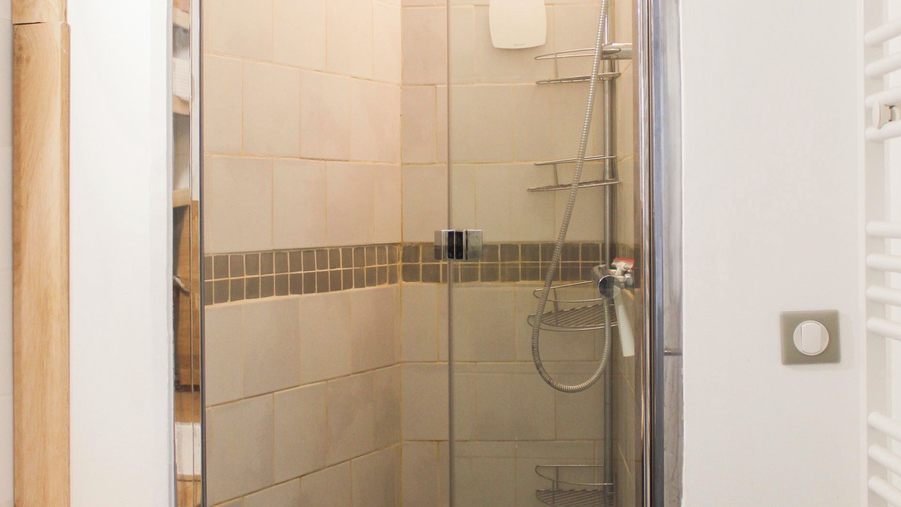 Photo of Bathroom in Butte-aux-Cailles