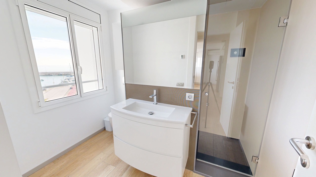 Photo of Bathroom in L'Ampolla