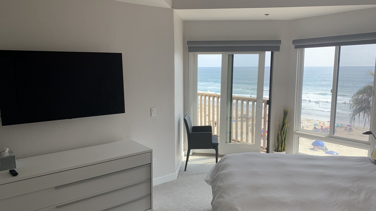Photo of Bedroom in Pacific Beach