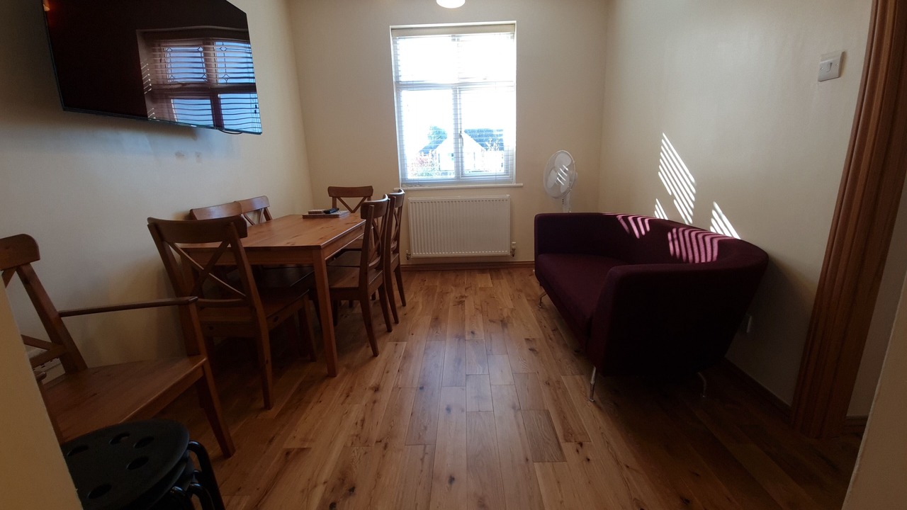 Photo of Livingroom in Clayhall