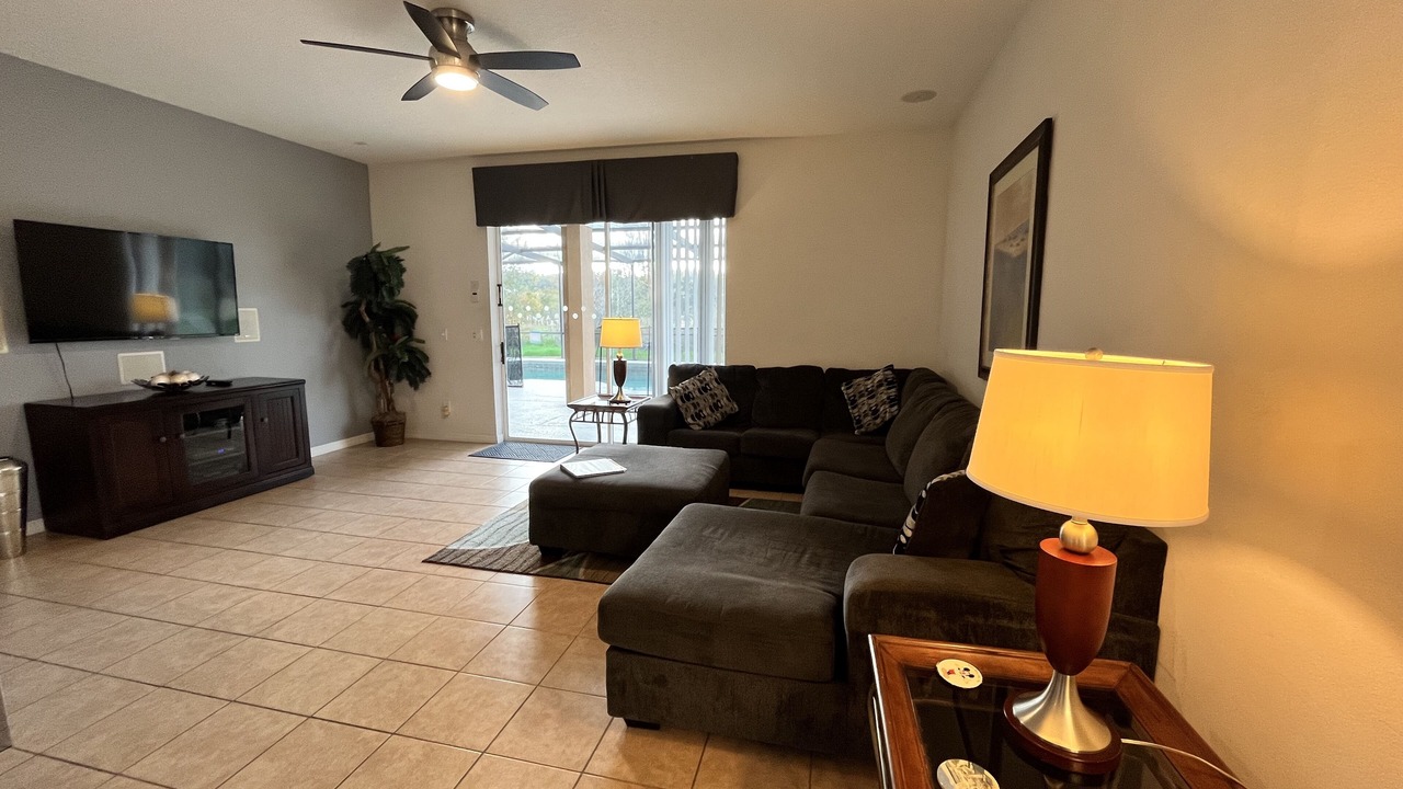 Photo of Livingroom in West Haven