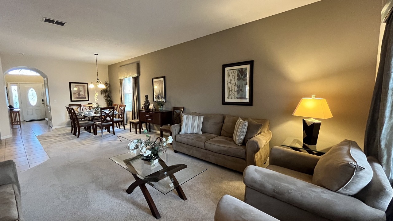 Photo of Livingroom in West Haven