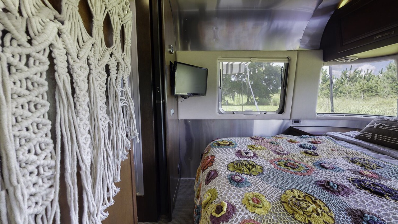 Photo of Bedroom in Seffner