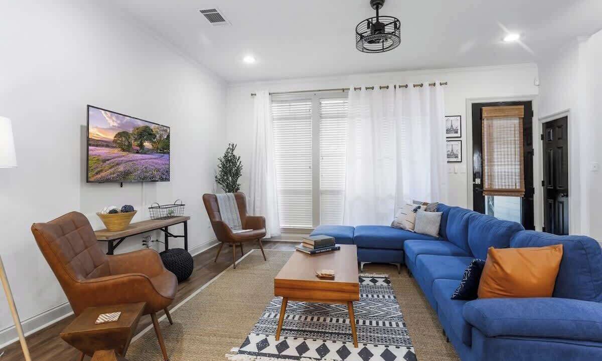 Photo of Livingroom in South Baton Rouge