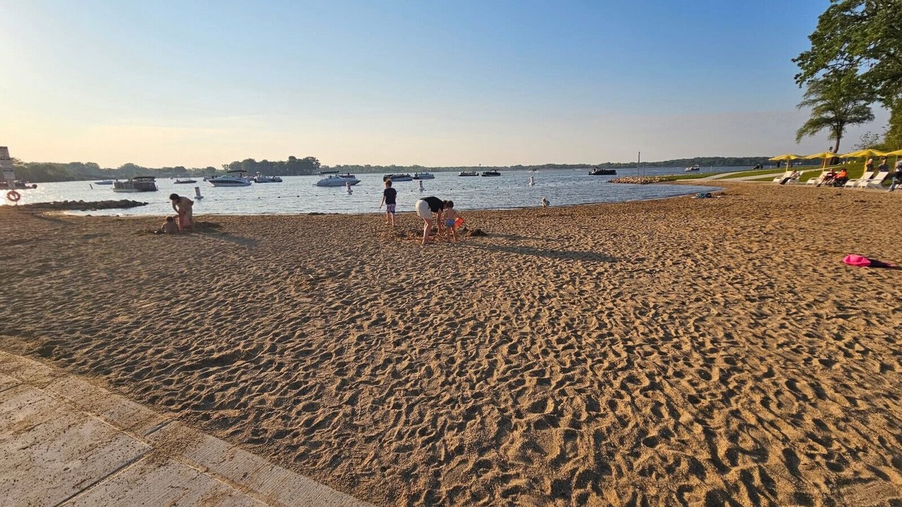 Photo of Outdoor in Fox Lake