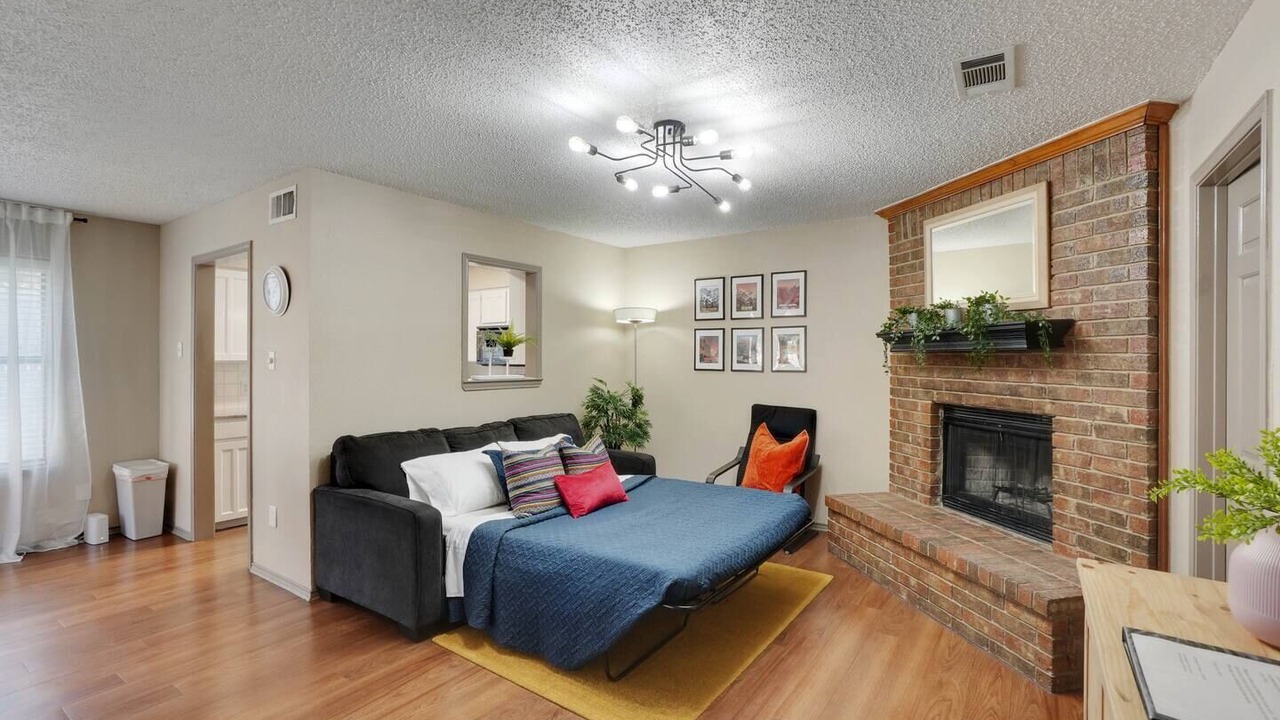 Photo of Bedroom in Euless