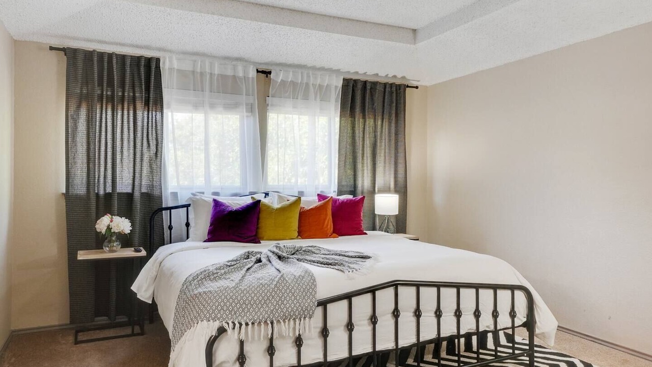 Photo of Bedroom in Euless