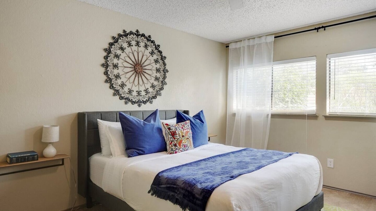 Photo of Bedroom in Euless