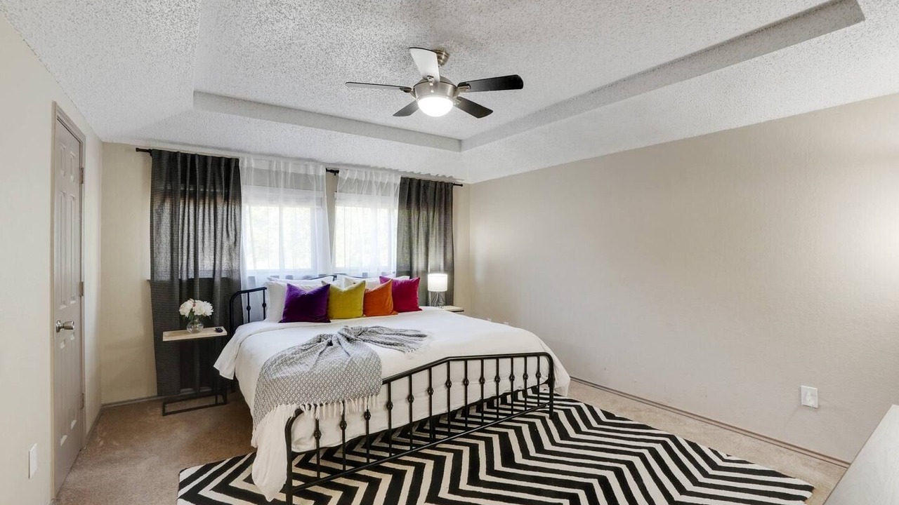 Photo of Bedroom in Euless