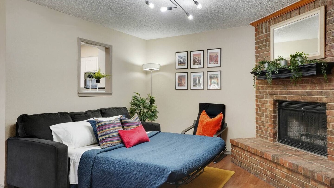Photo of Bedroom in Euless
