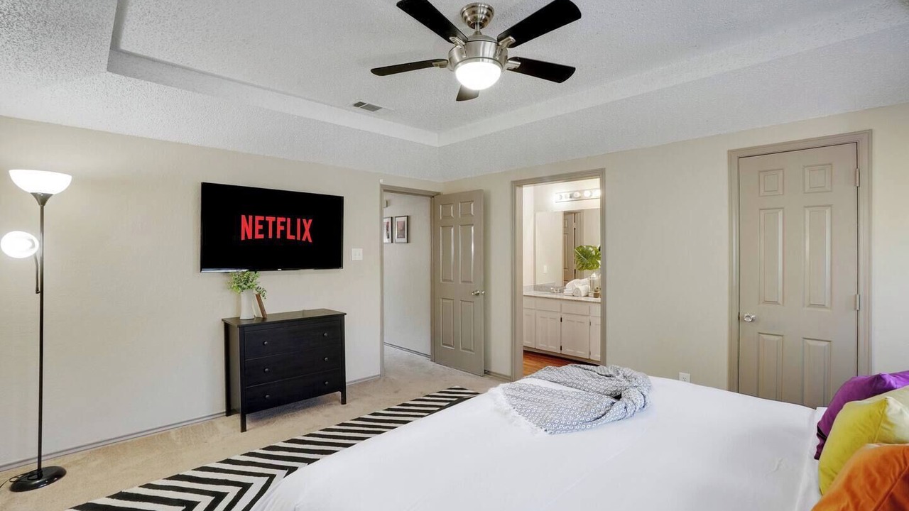Photo of Bedroom in Euless