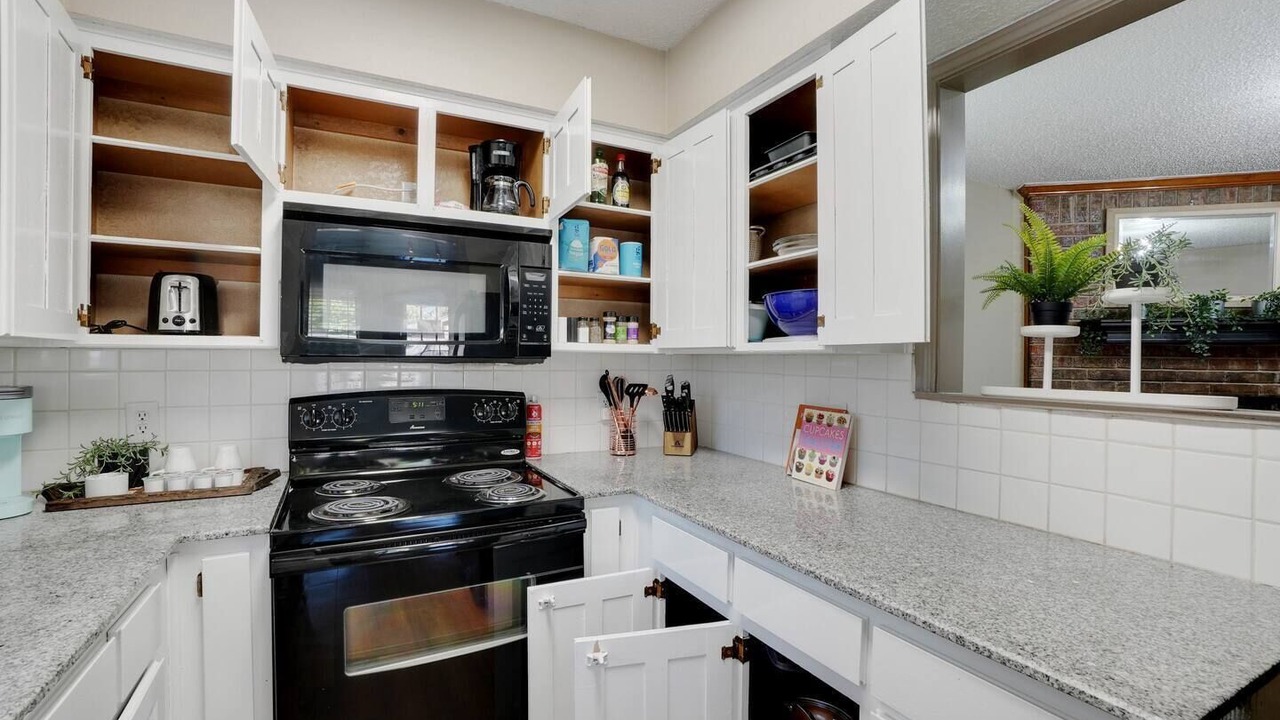 Photo of Kitchen in Euless