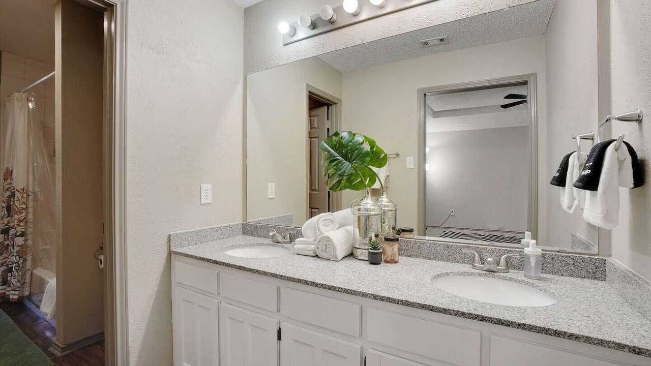 Photo of Bathroom in Euless