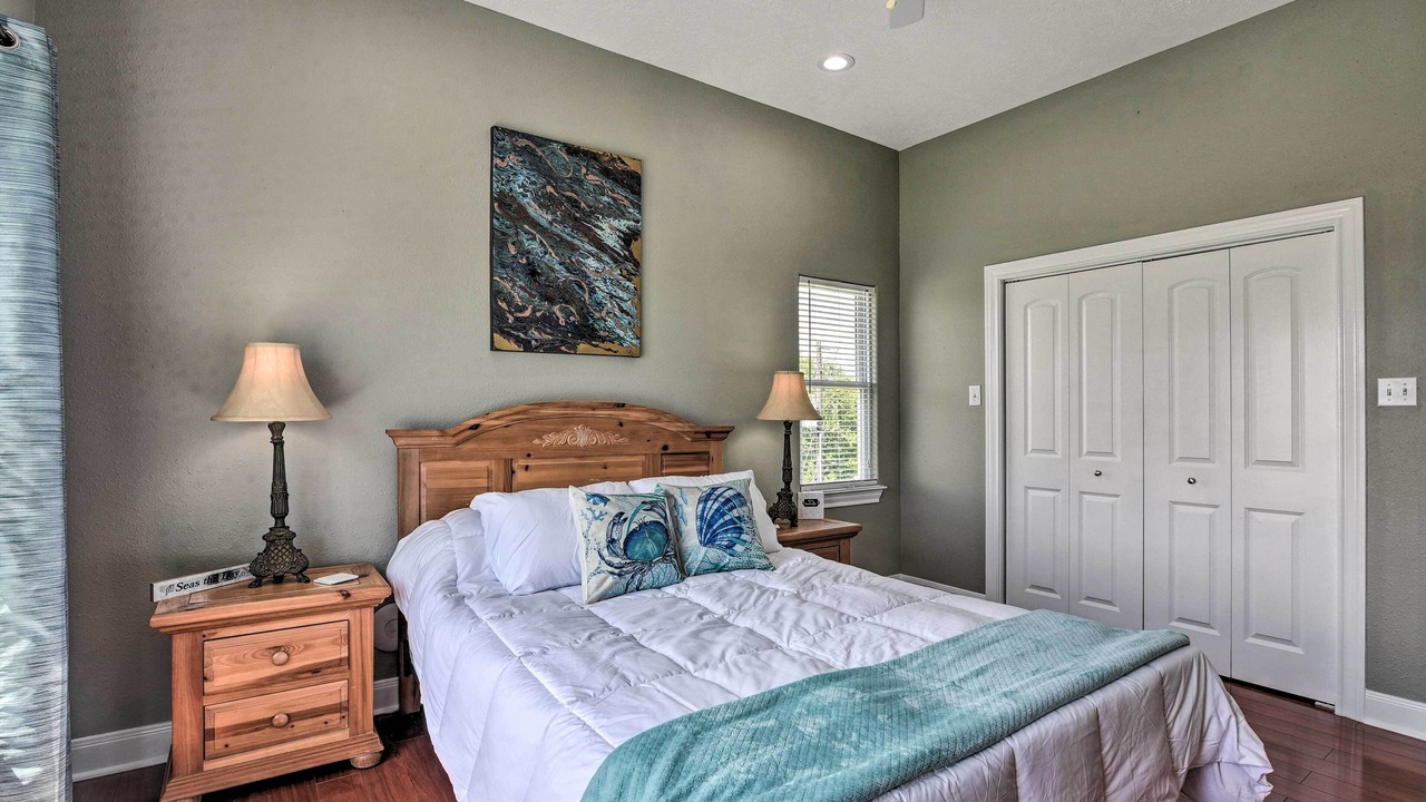 Photo of Bedroom in El Lago