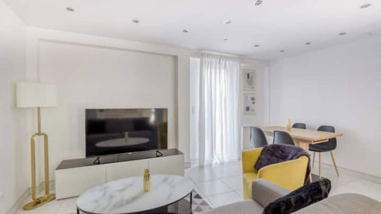 Photo of Livingroom in Milly-la-Foret