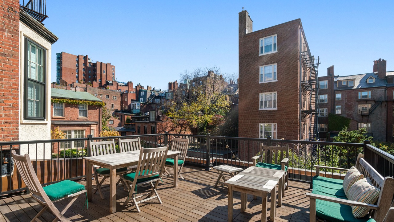 Photo of Outdoor in Beacon Hill