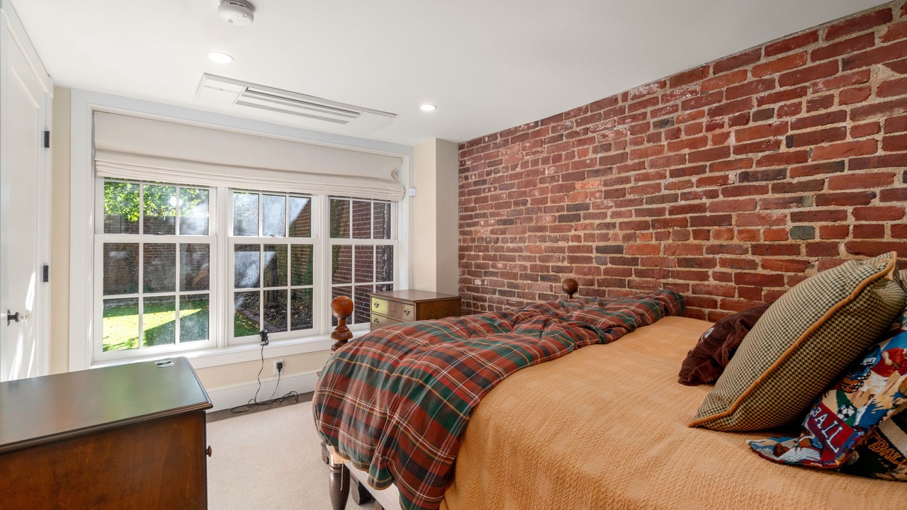 Photo of Bedroom in Beacon Hill