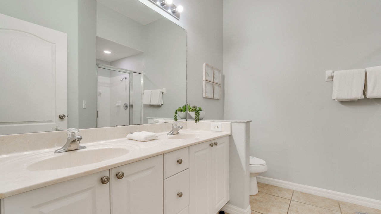 Photo of Bathroom in Tuscan Hills