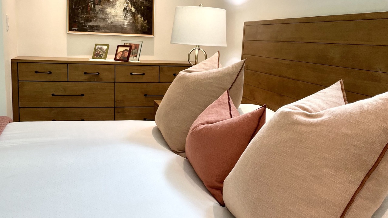 Photo of Bedroom in Arlington Park